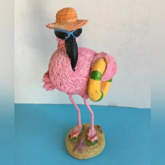 Beachy Pink Flamingo Resin Figurine in Flip Flops - Picture 2 of 9
